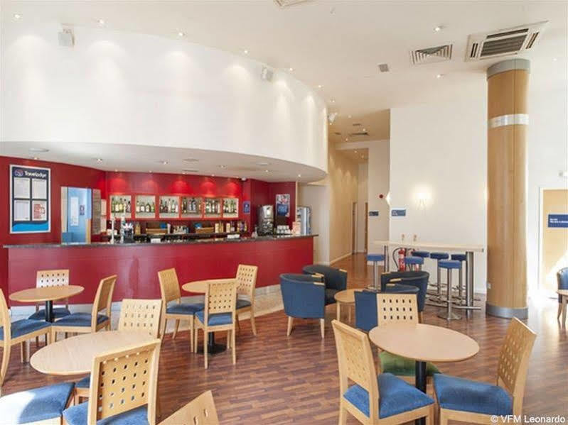 Ramada Encore יורק מראה חיצוני תמונה